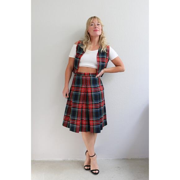 1960's Vintage Tartan Plaid Skirt & Vest Set Women's XS SM Scottish Pleat Skirt - Picture 8 of 9